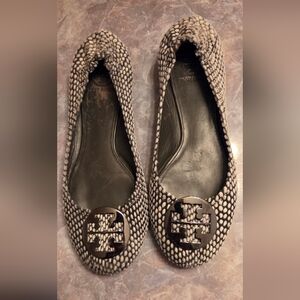 Tory Burch Black and White Women's Flats